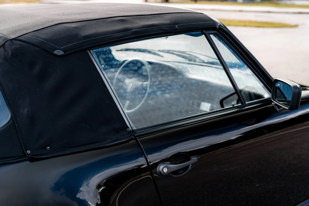 1985 Porsche 911 Carrera 3.2 - Image 24 of 31