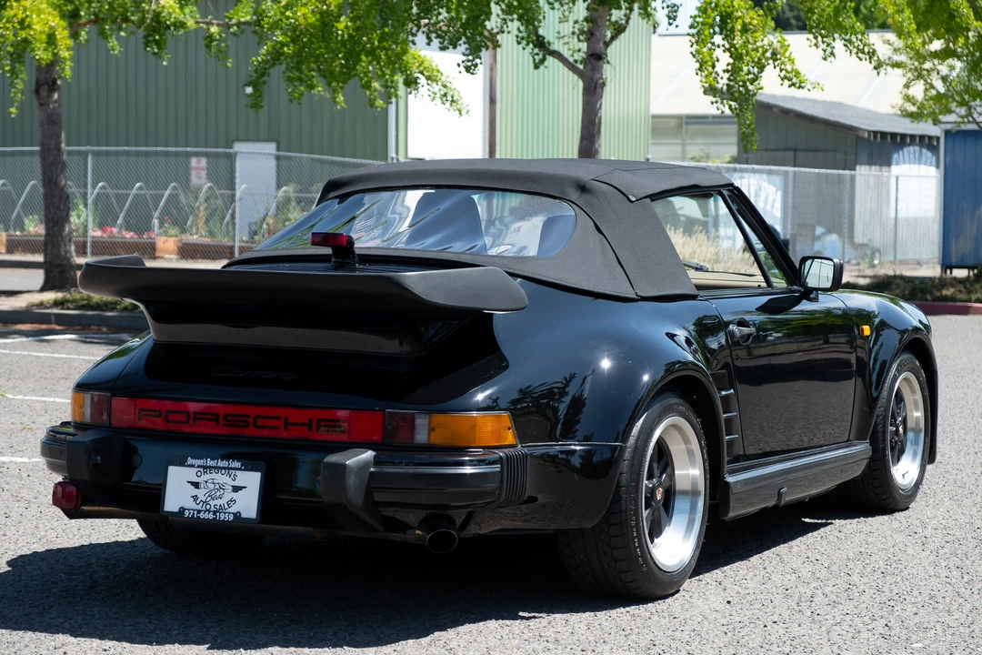 1985 Porsche 911 Carrera 3.2 - Image 7 of 31
