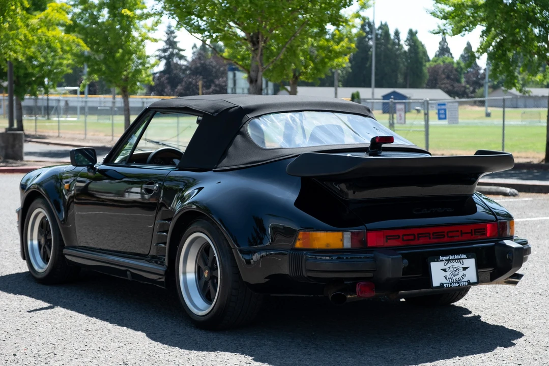 1985 Porsche 911 Carrera 3.2 - Image 4 of 31