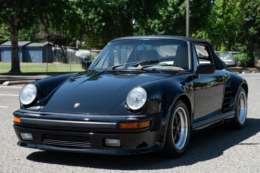 1985 Porsche 911 Carrera 3.2 - Image 2 of 31