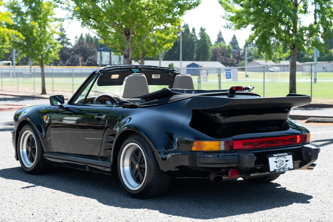 1985 Porsche 911 Carrera 3.2 - Image 14 of 31