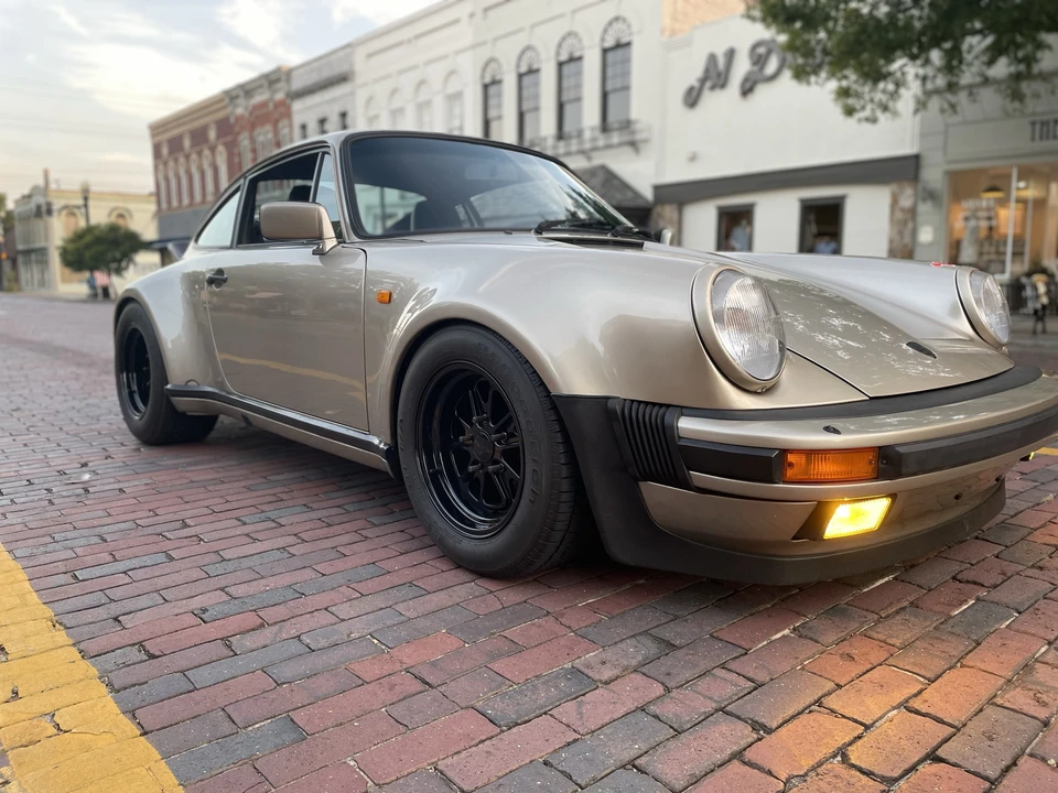 1985 Porsche 911 Carrera 3.2 - Image 8 of 31