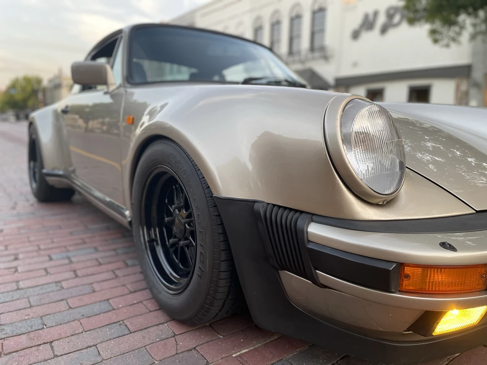 1985 Porsche 911 Carrera 3.2 - Image 30 of 31