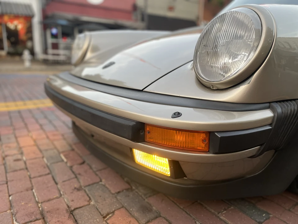 1985 Porsche 911 Carrera 3.2 - Image 29 of 31