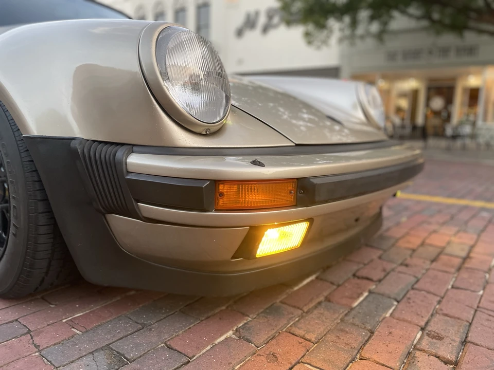 1985 Porsche 911 Carrera 3.2 - Image 28 of 31