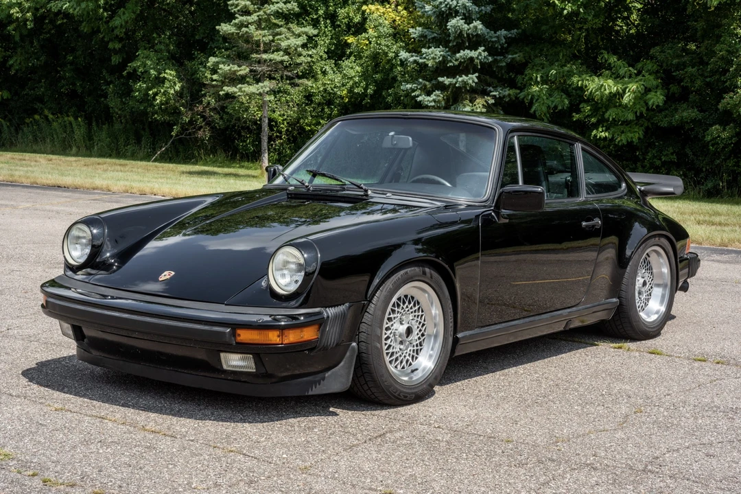 1985 Porsche 911 Carrera 3.2 - Image 2 of 31
