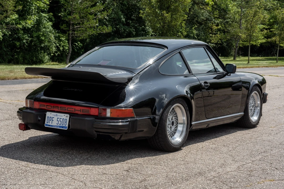 1985 Porsche 911 Carrera 3.2 - Image 7 of 31