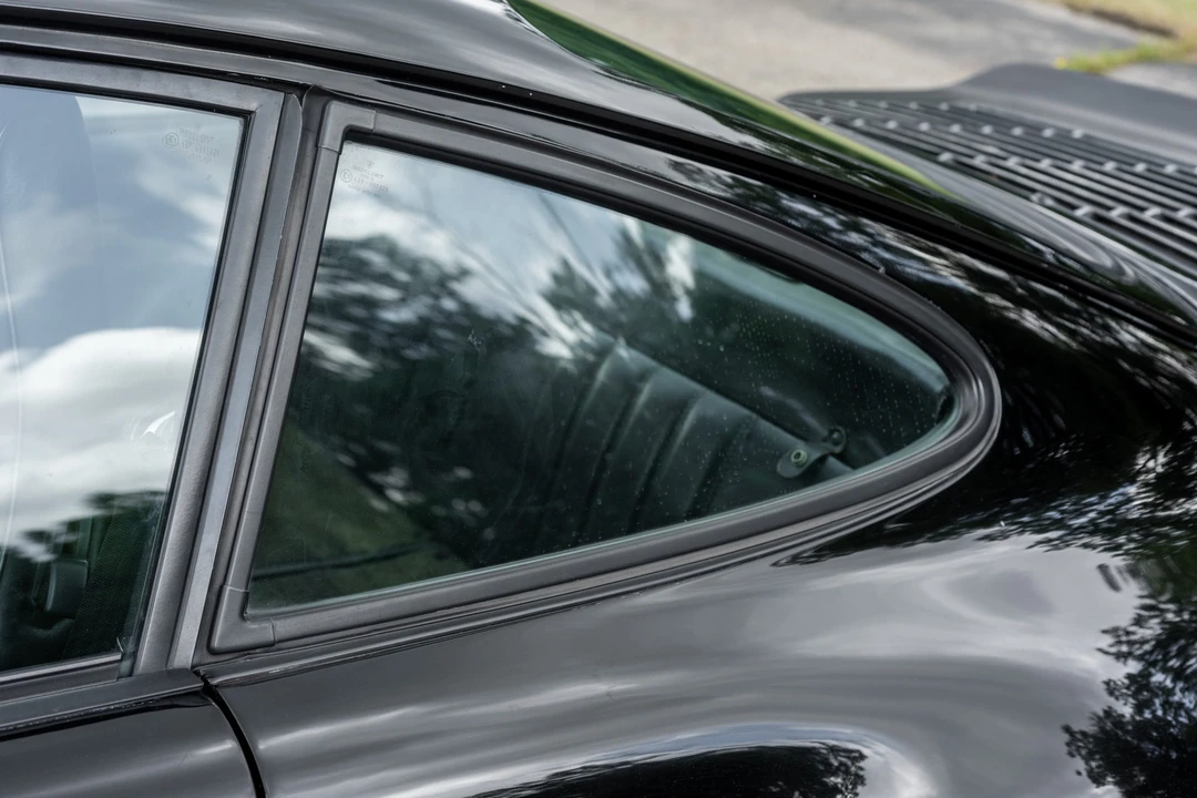 1985 Porsche 911 Carrera 3.2 - Image 25 of 31