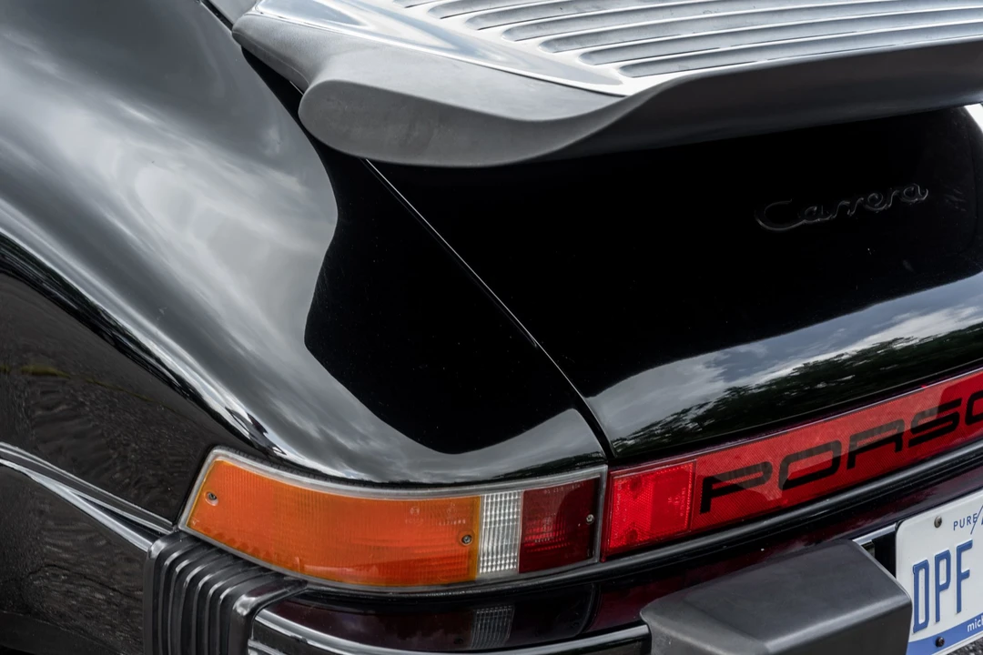 1985 Porsche 911 Carrera 3.2 - Image 28 of 31