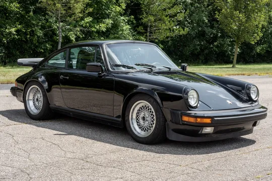 1985 Porsche 911 Carrera Coupe