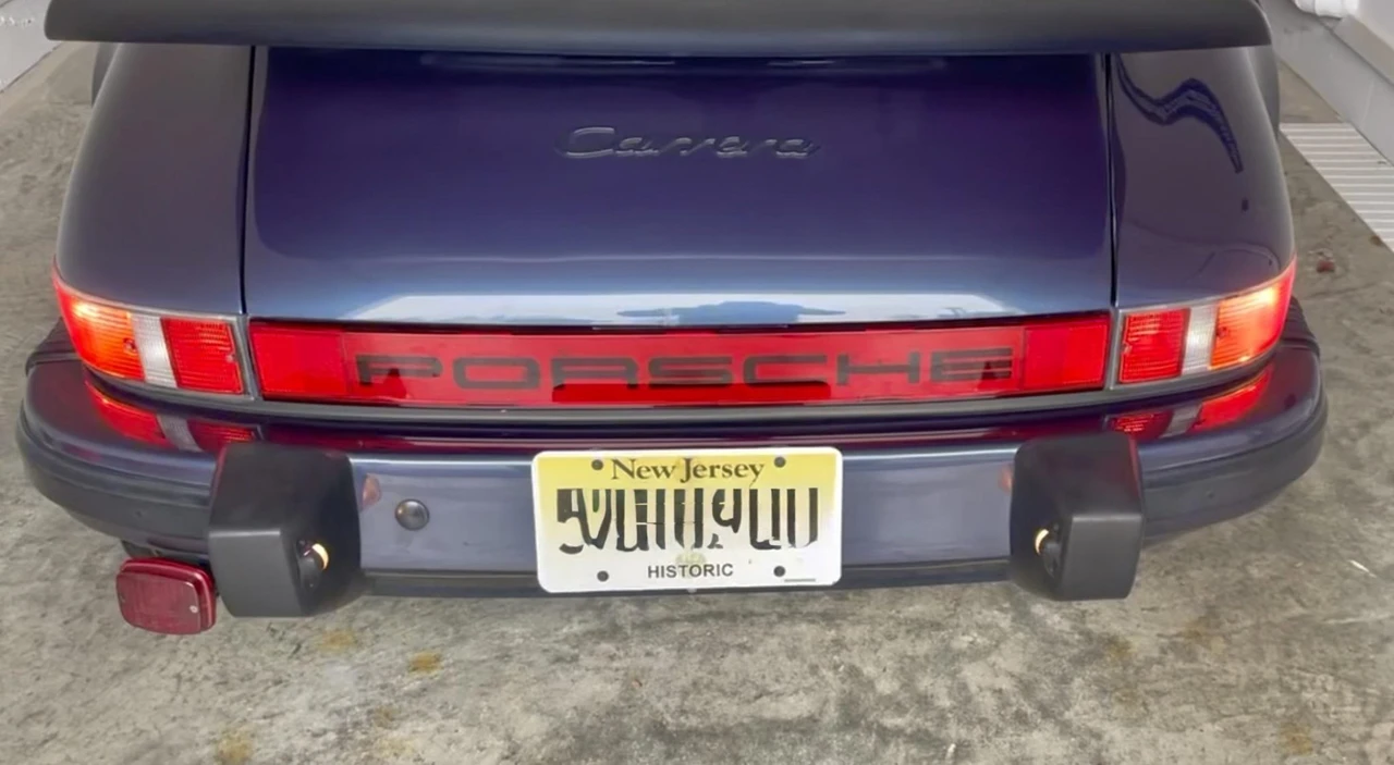 1985 Porsche 911 Carrera 3.2 - Image 24 of 31
