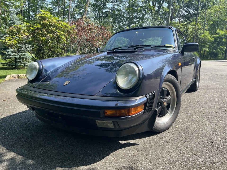 1985 Porsche 911 Carrera 3.2 - Image 3 of 31