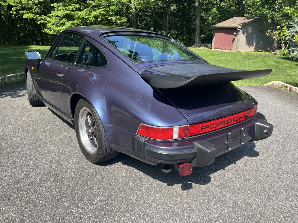 1985 Porsche 911 Carrera 3.2 - Image 13 of 31