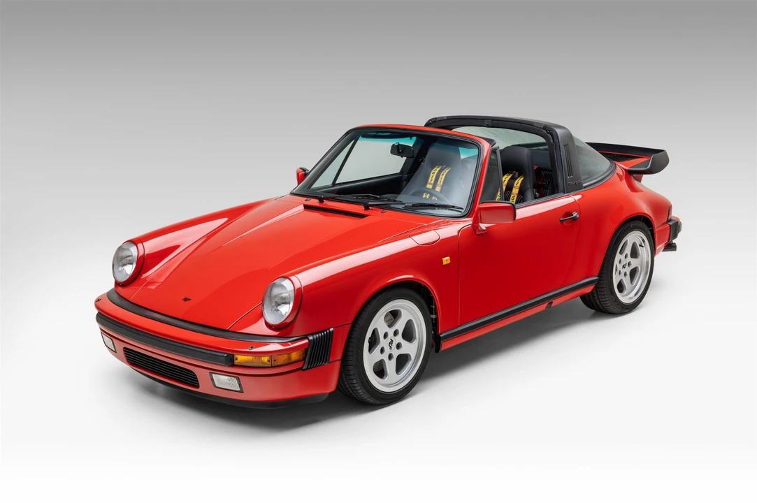 1985 Porsche 911 Carrera 3.2 - Image 2 of 31