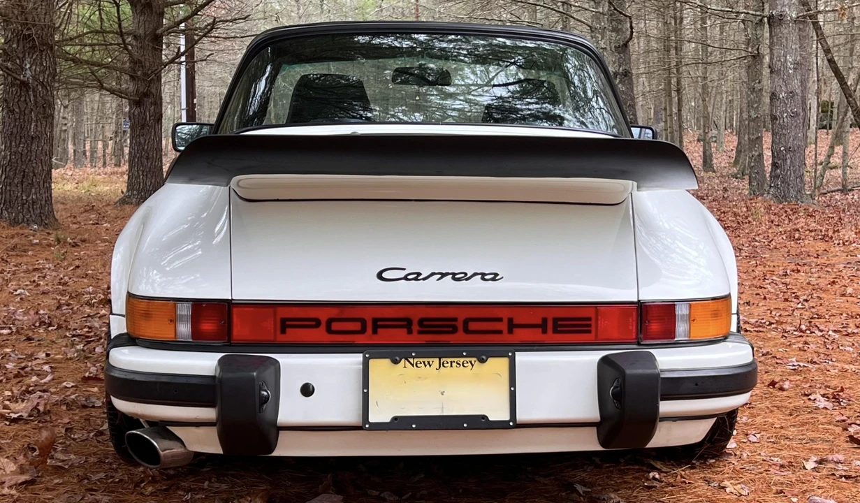 1985 Porsche 911 Carrera 3.2 - Image 17 of 31