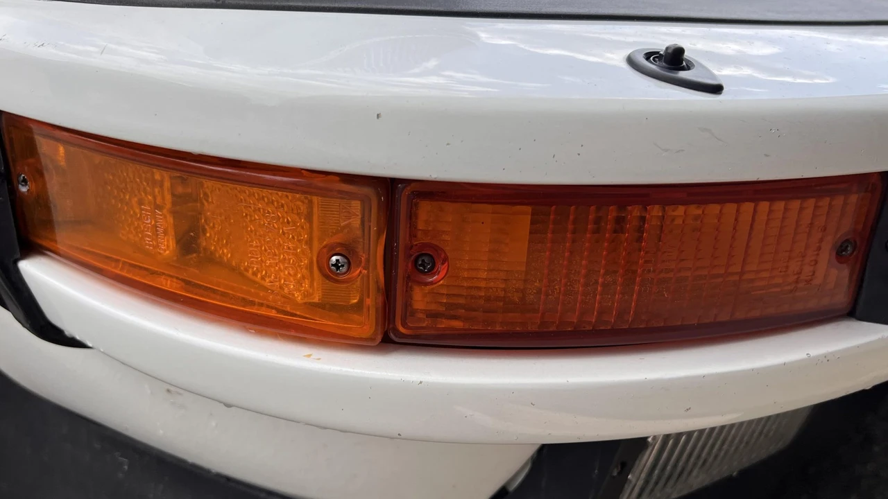 1985 Porsche 911 Carrera 3.2 - Image 28 of 31