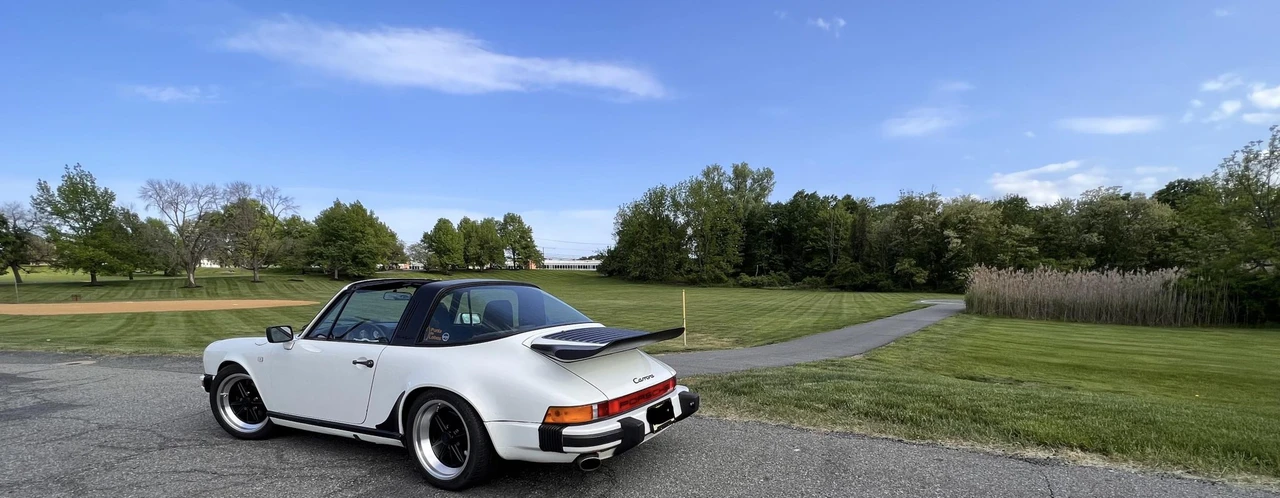 1985 Porsche 911 Carrera 3.2 - Image 13 of 31