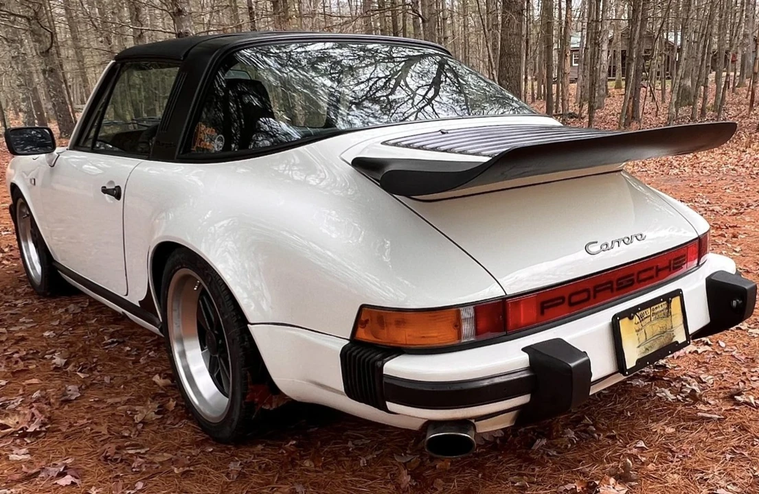 1985 Porsche 911 Carrera 3.2 - Image 14 of 31