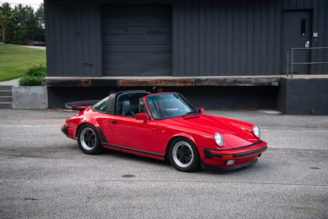 1985 Porsche 911 Carrera 3.2 - Image 12 of 31