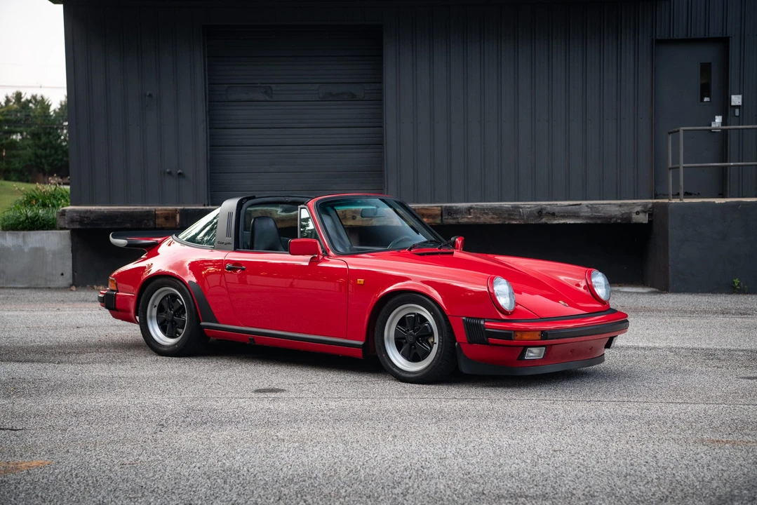 1985 Porsche 911 Carrera 3.2 - Image 15 of 31