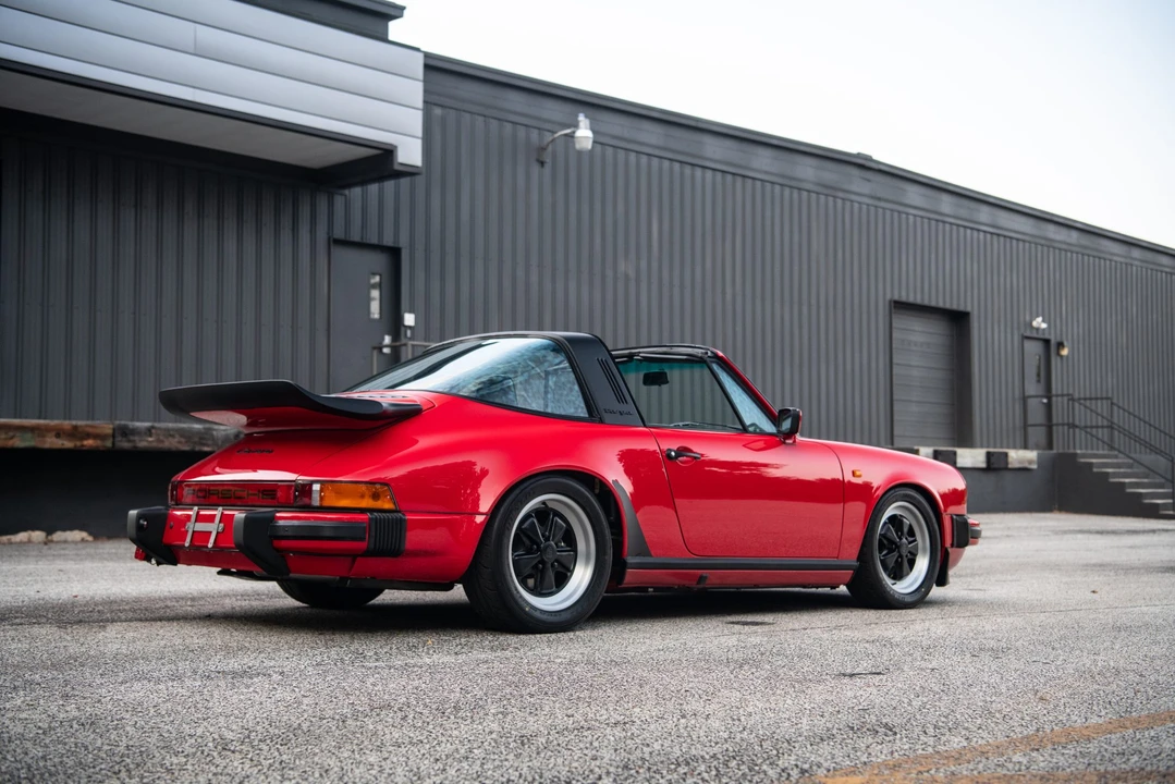 1985 Porsche 911 Carrera 3.2 - Image 27 of 31