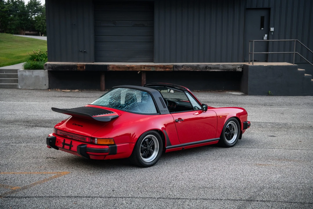 1985 Porsche 911 Carrera 3.2 - Image 21 of 31