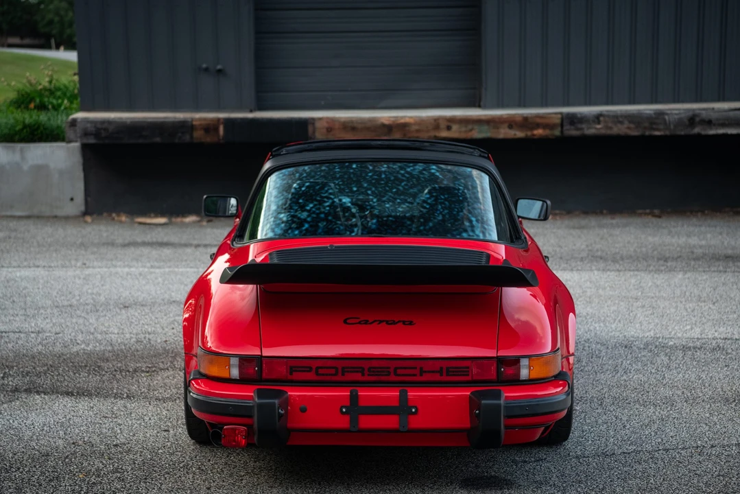 1985 Porsche 911 Carrera 3.2 - Image 28 of 31