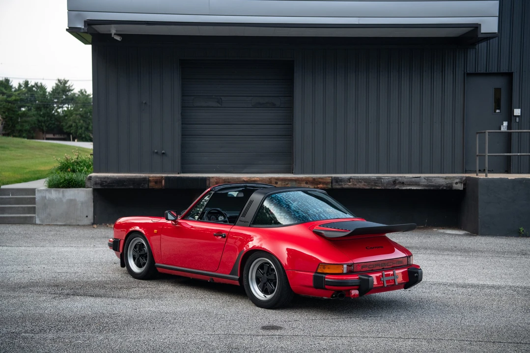 1985 Porsche 911 Carrera 3.2 - Image 30 of 31