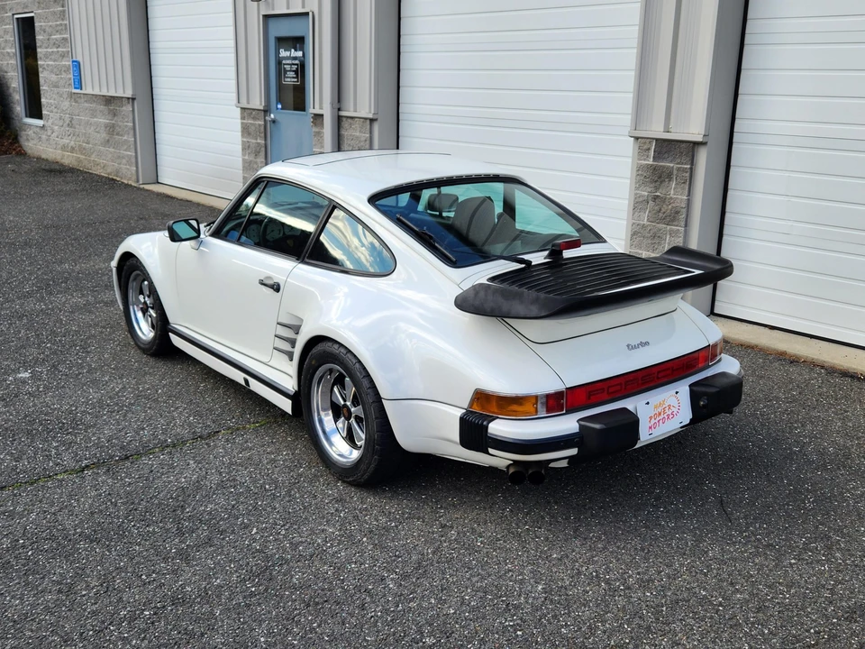 1985 Porsche 930 Turbo - Image 15 of 31