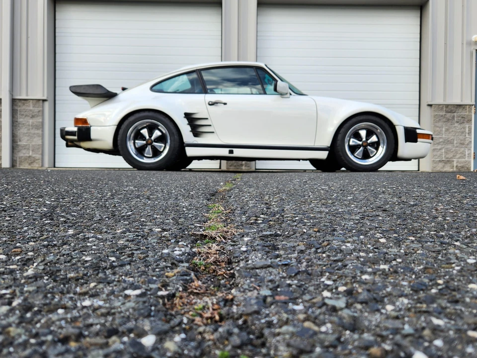 1985 Porsche 930 Turbo - Image 28 of 31