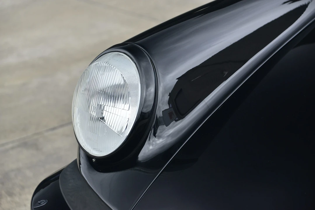 1985 Porsche 930 Turbo - Image 14 of 31