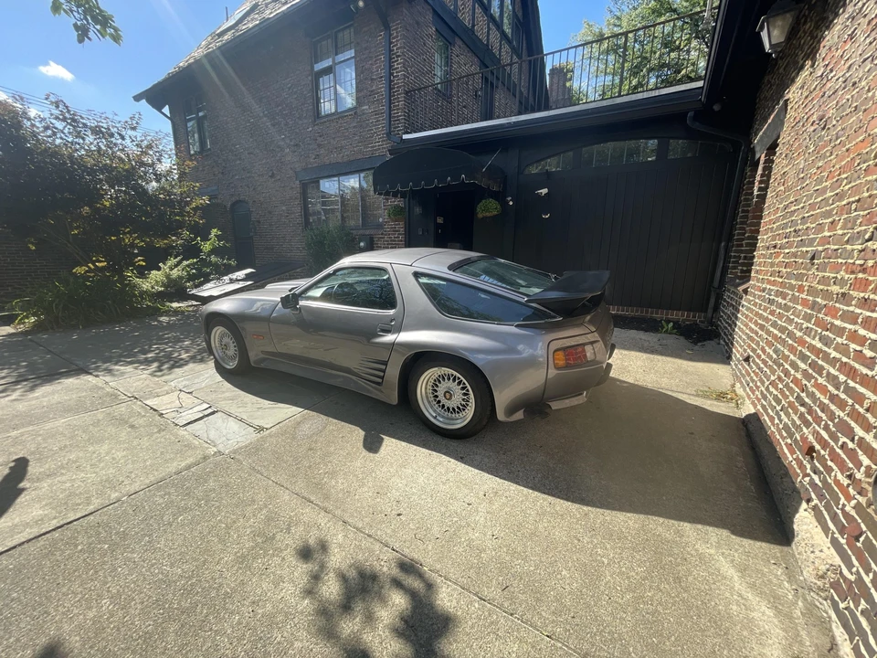 1985 Porsche 928 S - Image 7 of 31