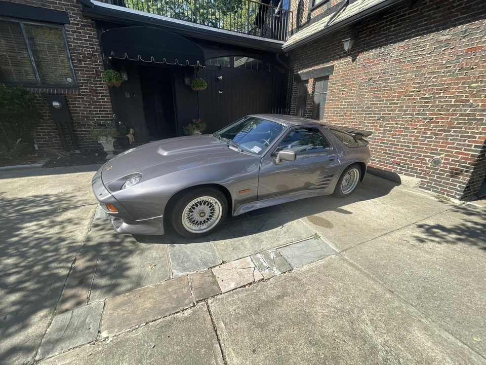 1985 Porsche 928 S - Image 6 of 31