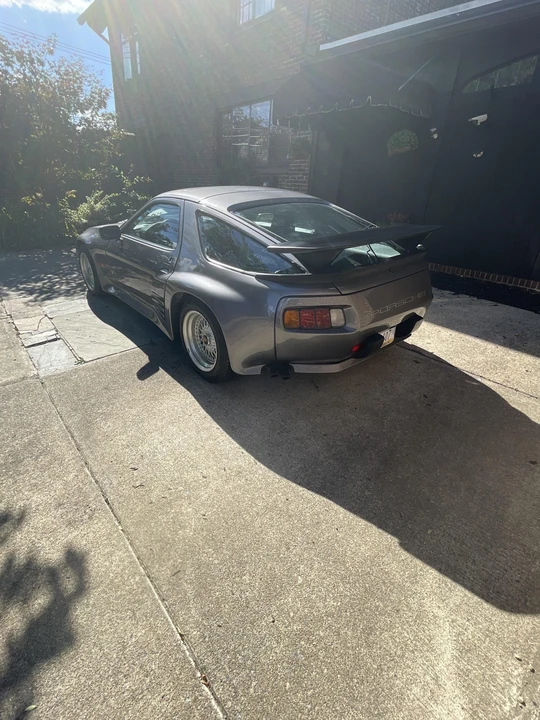 1985 Porsche 928 S - Image 8 of 31