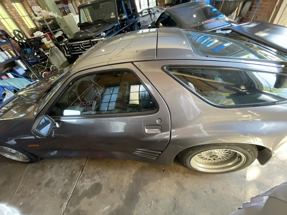 1985 Porsche 928 S - Image 24 of 31