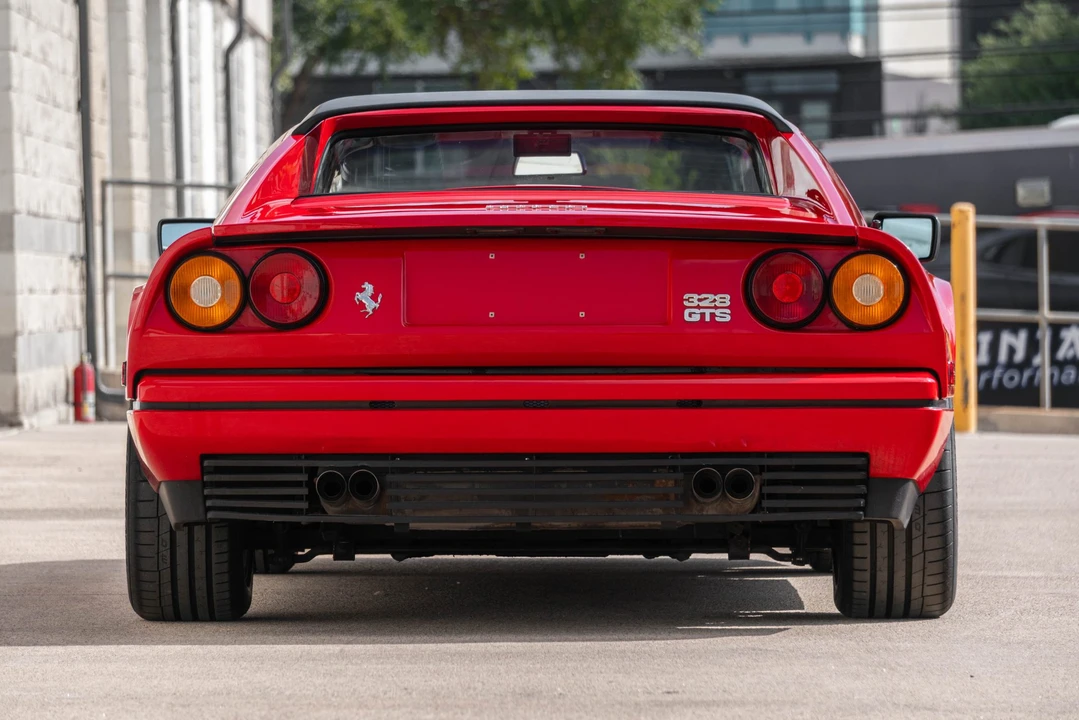 1986 Ferrari 328 GTS - Image 29 of 31