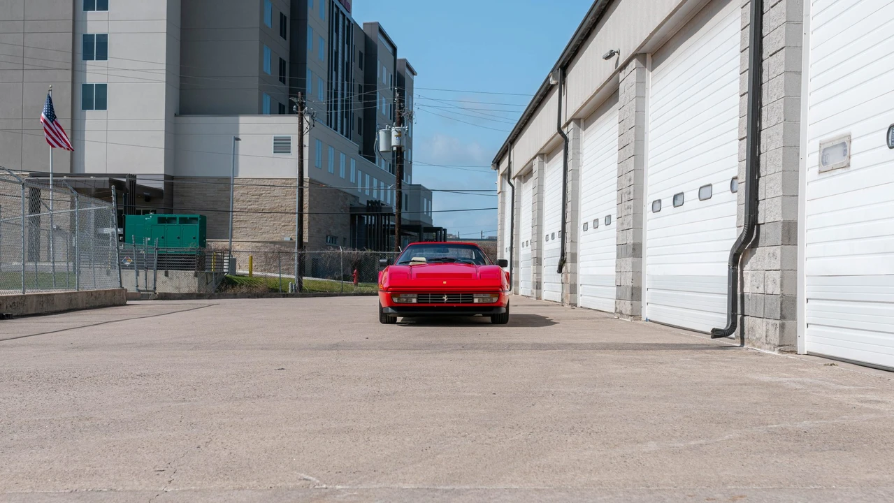 1986 Ferrari 328 GTS - Image 6 of 31