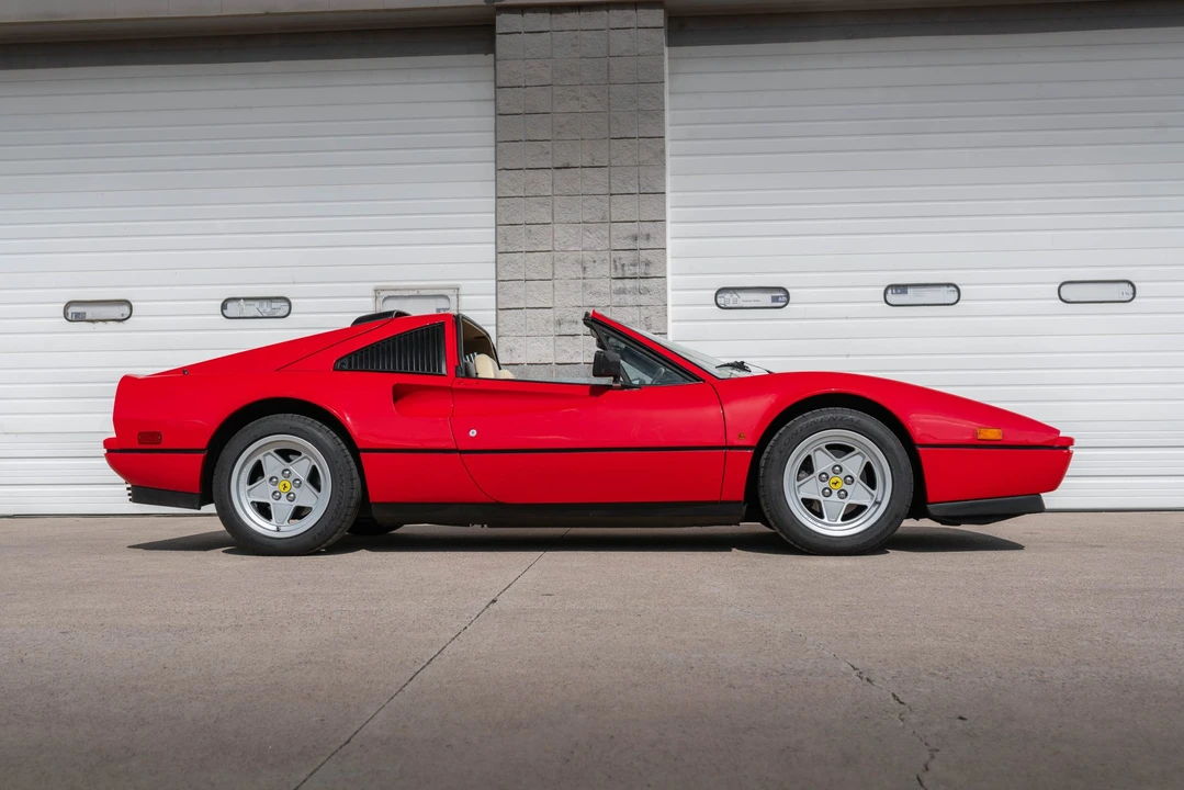 1986 Ferrari 328 GTS - Image 18 of 31