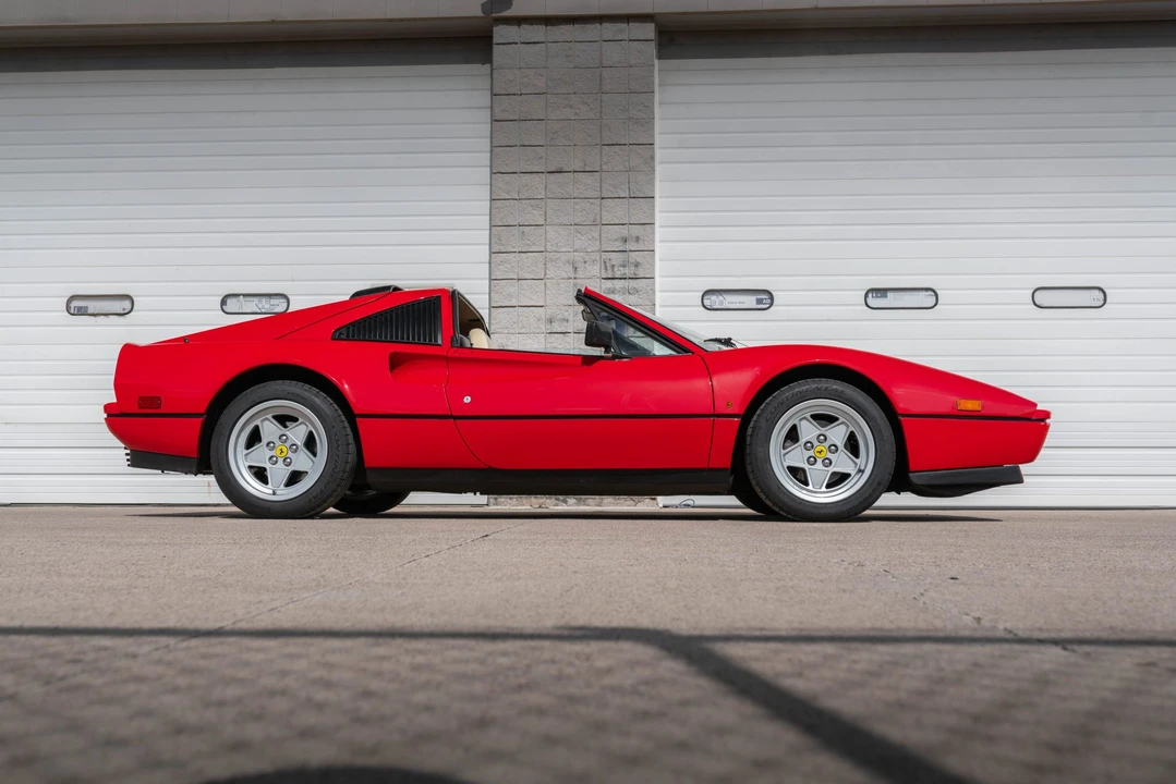1986 Ferrari 328 GTS - Image 19 of 31