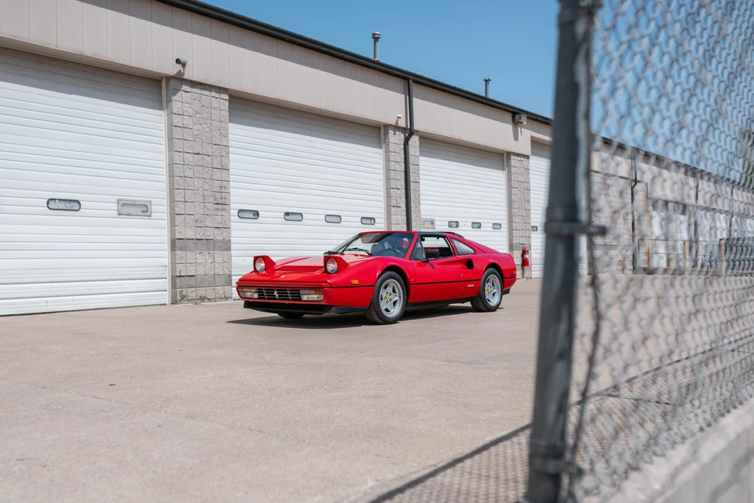 1986 Ferrari 328 GTS - Image 2 of 31
