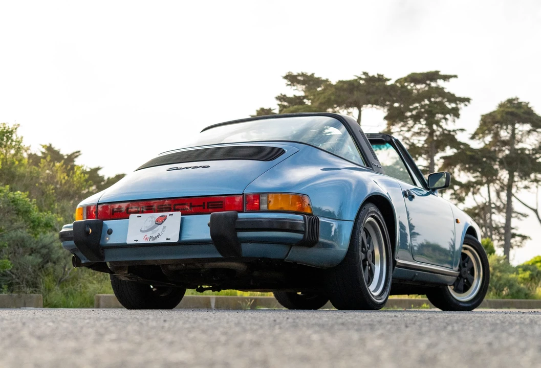 1986 Porsche 911 Carrera 3.2 - Image 6 of 31