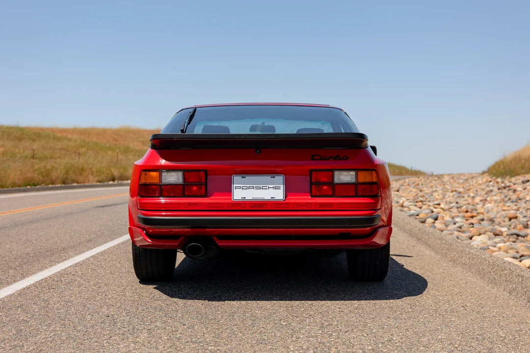 1986 Porsche 944 Turbo - Image 12 of 31