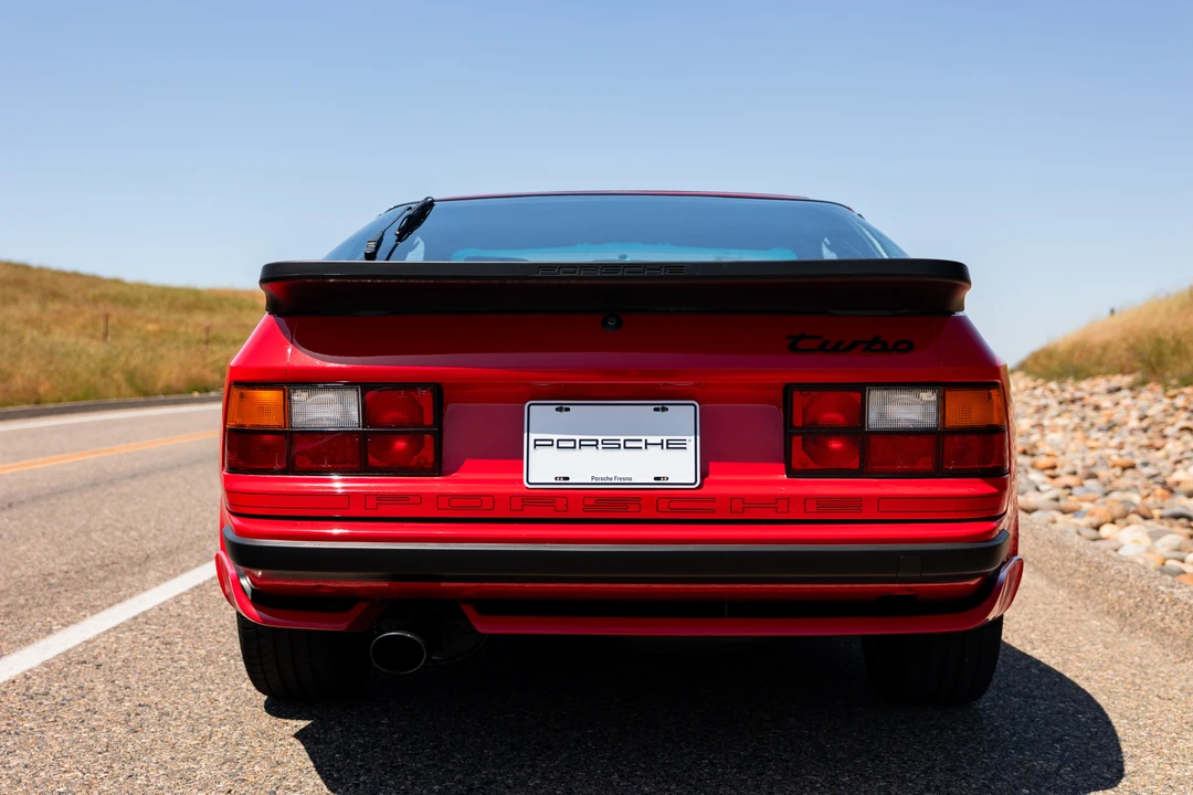 1986 Porsche 944 Turbo - Image 13 of 31
