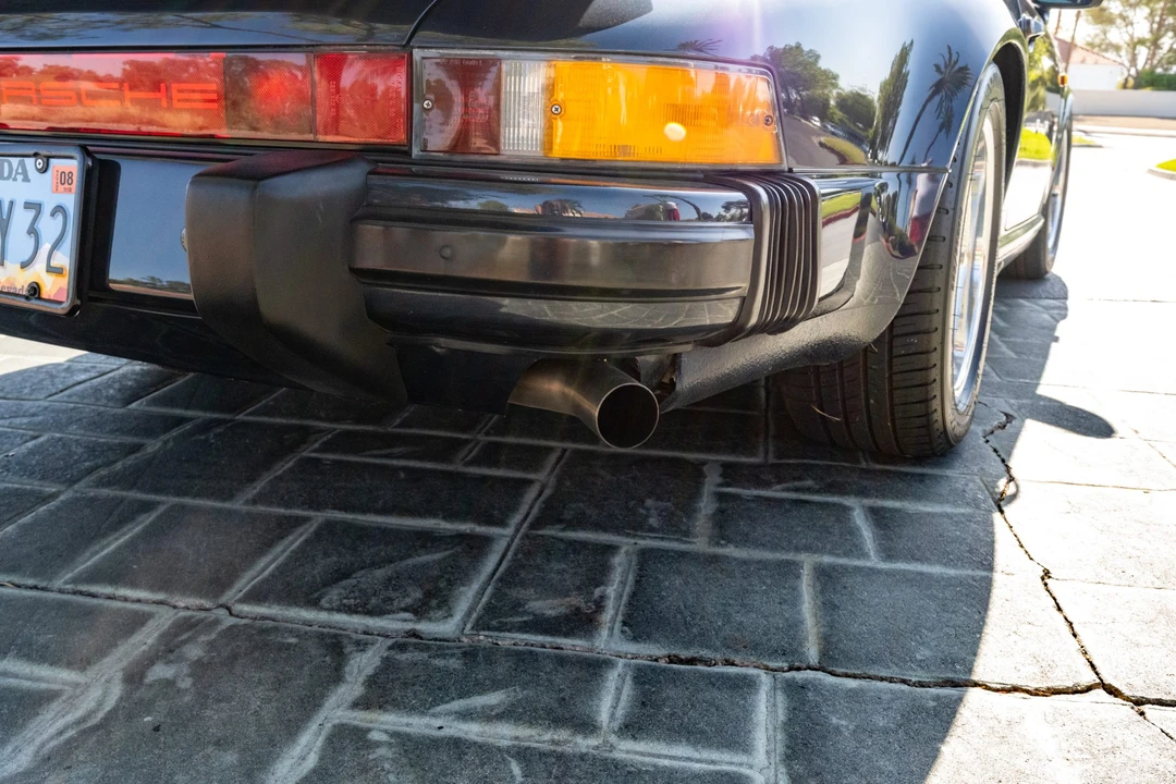 1987 Porsche 911 Carrera 3.2 - Image 29 of 31