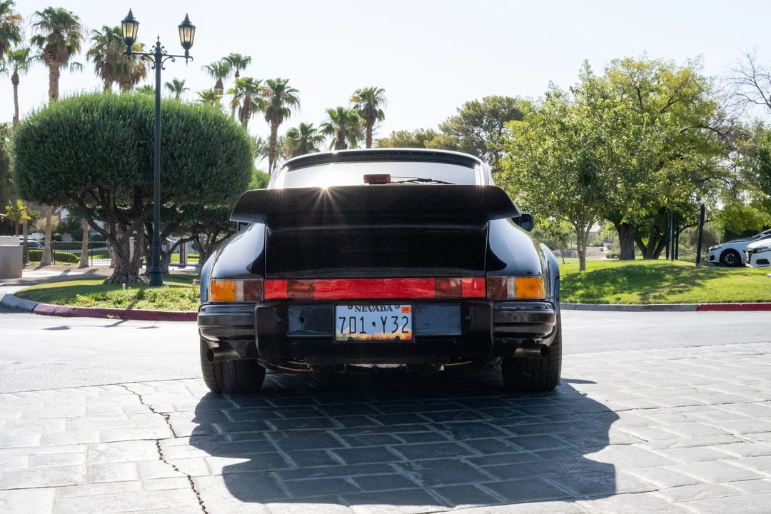 1987 Porsche 911 Carrera 3.2 - Image 5 of 31
