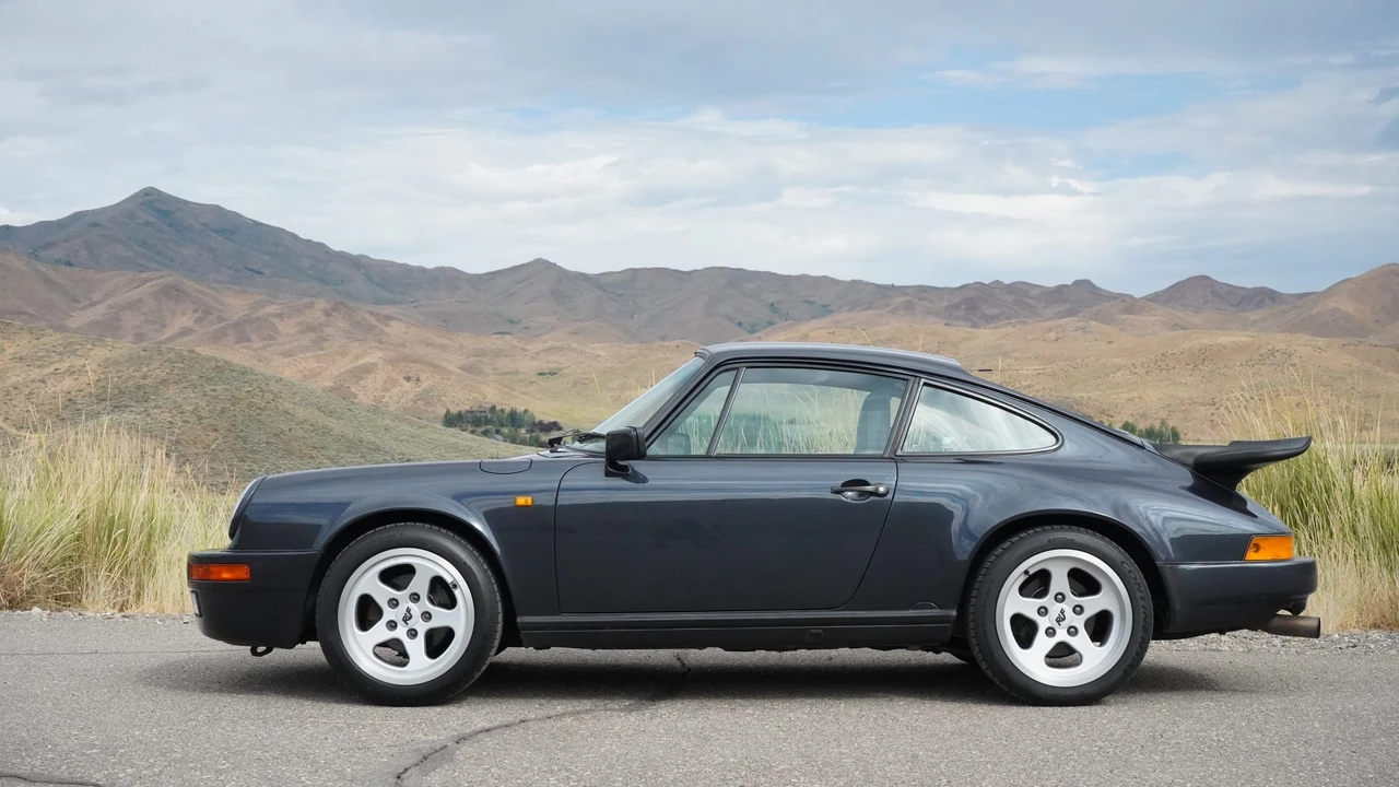 1987 Porsche 911 Carrera 3.2 - Image 17 of 31