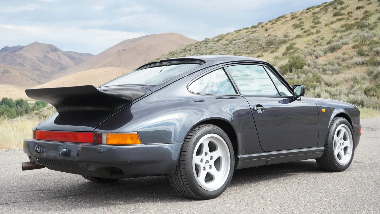 1987 Porsche 911 Carrera 3.2 - Image 12 of 31