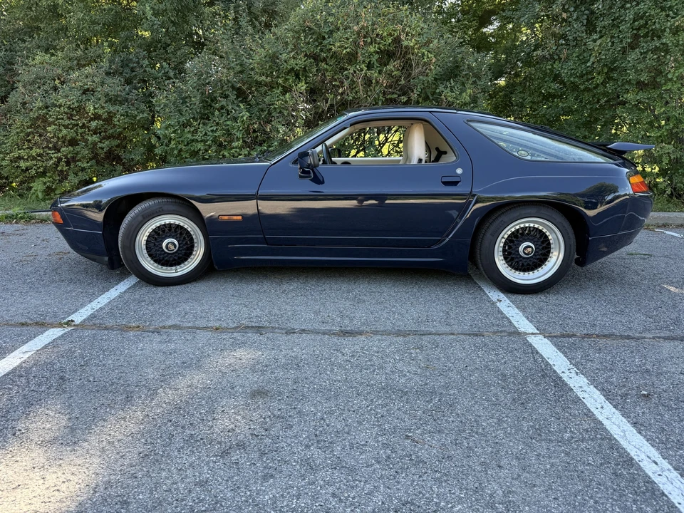 1987 Porsche 928 S4 - Image 12 of 31