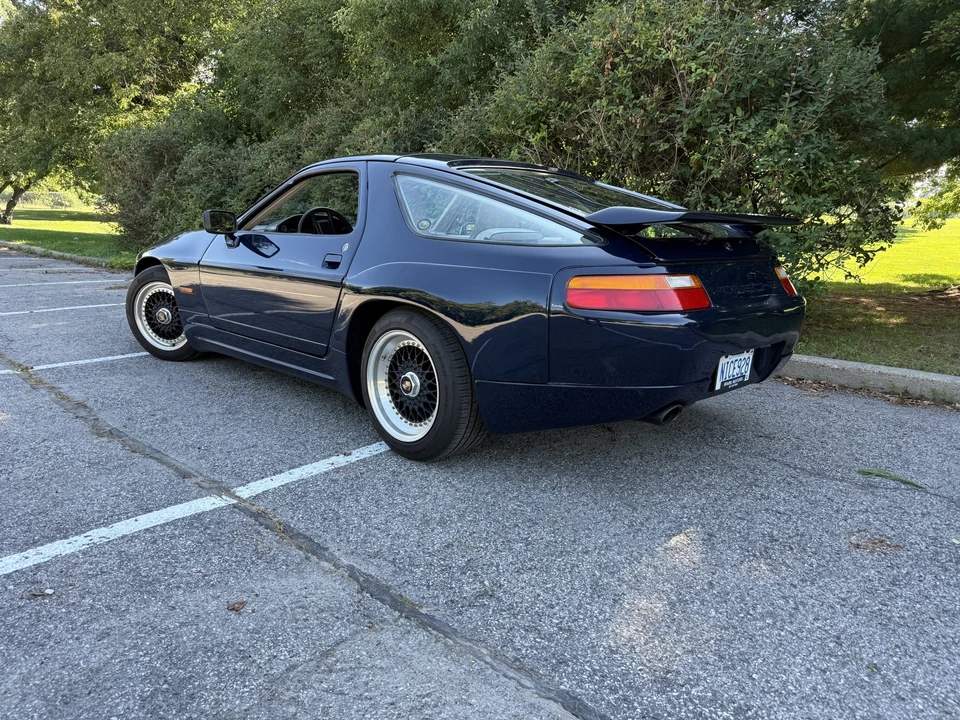 1987 Porsche 928 S4 - Image 11 of 31