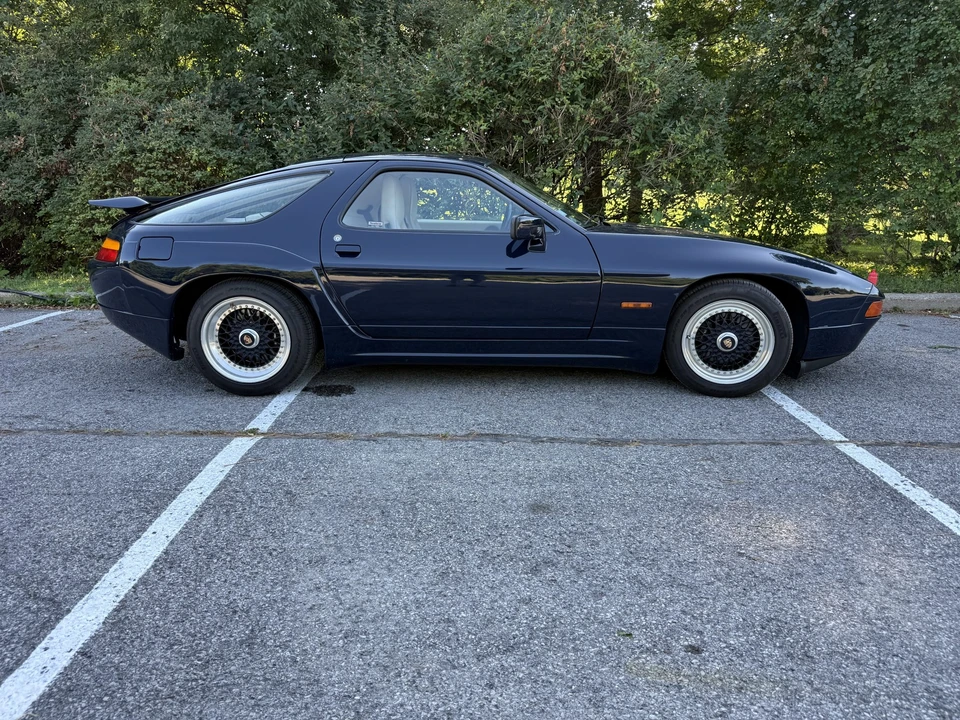 1987 Porsche 928 S4 - Image 7 of 31